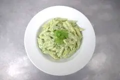 Spinat-Feta-Pasta &ndash; einfach & schnell