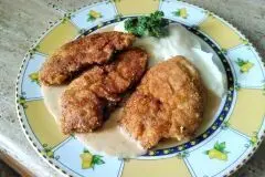 Hähnchenschnitzel mit Kartoffelpüree