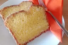 Saftiger Eierlik&ouml;rkuchen mit &Ouml;l