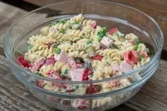 Nudelsalat mit Mayo