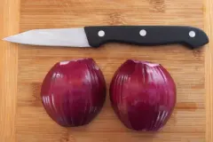 Zwiebeln gegen Wespenstiche