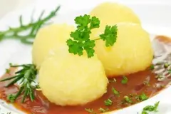 Schnelle leckere Bratenso&szlig;e ohne Braten