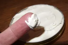 Ultimatives Anti-Pickel Mittel: Penaten-Creme