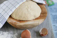 Hefeteig ohne Gehzeit